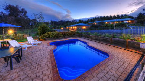 Top Of The Town Motor Inn Yackandandah - Lismore Accommodation 1