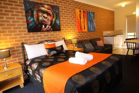 Top Of The Town Motor Inn Yackandandah - Lismore Accommodation 4