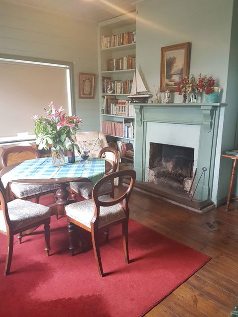 Twomey's Cottage - Lismore Accommodation 4