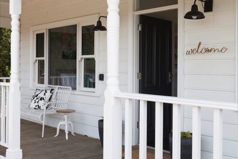 Alchemy House Hepburn - Lismore Accommodation 6