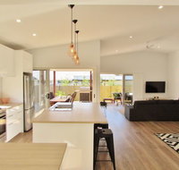 All Decked Out Lake Conjola - Lismore Accommodation