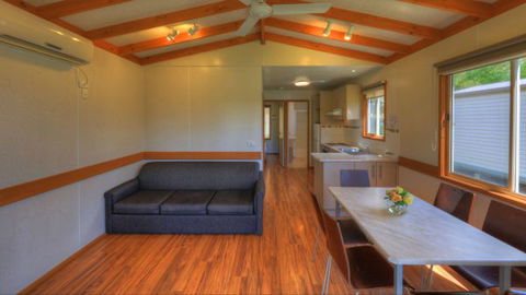 Breakaway Twin Rivers Caravan Park - Lismore Accommodation 2