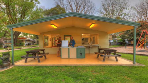 Breakaway Twin Rivers Caravan Park - Lismore Accommodation 3
