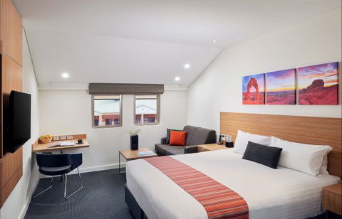 Country Comfort Inter City Perth - Lismore Accommodation 0