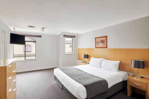 Country Comfort Inter City Perth - Lismore Accommodation 7