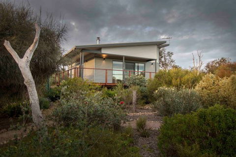 Coorong Cabins - Lismore Accommodation 3