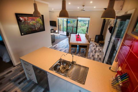 Coorong Cabins - Lismore Accommodation 4