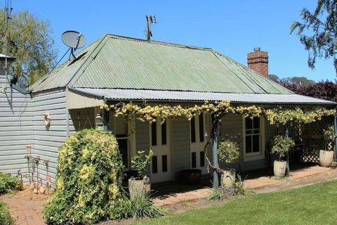 Drayshed Cottage - Lismore Accommodation 0