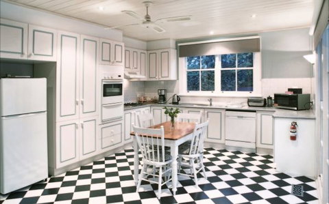 Fairbank House - Lismore Accommodation 4