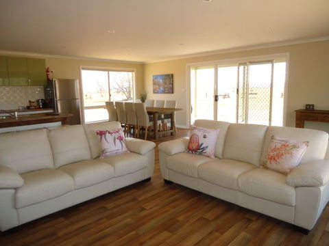 Flinders Bush Retreats - Lismore Accommodation 4