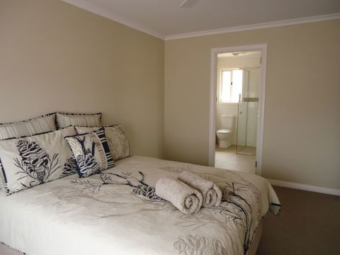 Flinders Bush Retreats - Lismore Accommodation 6