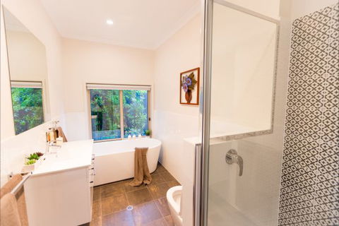 La Flotte - Lismore Accommodation 6