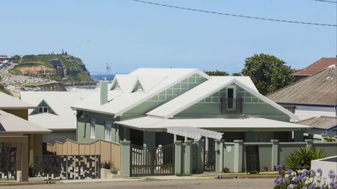 Merewether Beach House B And B - Lismore Accommodation 0