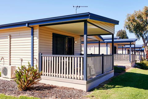 Midland Tourist Park - Lismore Accommodation 4