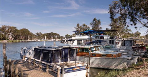 Murray Bridge Marina Camping And Caravan Park - Lismore Accommodation 0