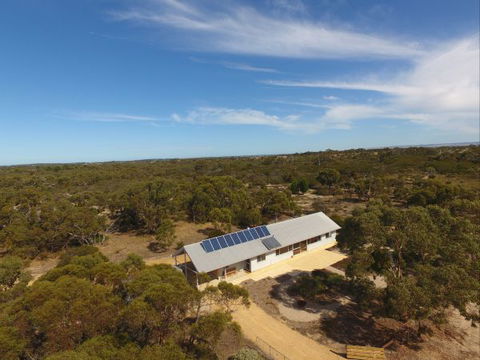 Muntiri Lodge Eco Retreat - Lismore Accommodation 1