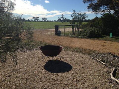 Muntiri Lodge Eco Retreat - Lismore Accommodation 9