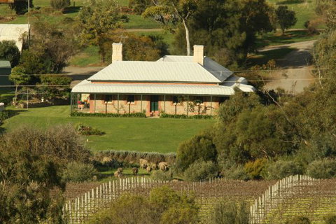 White Hill Estate - Lismore Accommodation 1