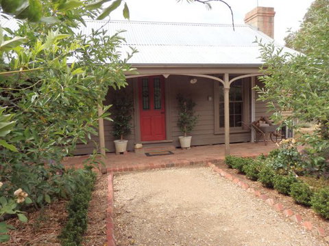 Quartz Cottage - Lismore Accommodation 0