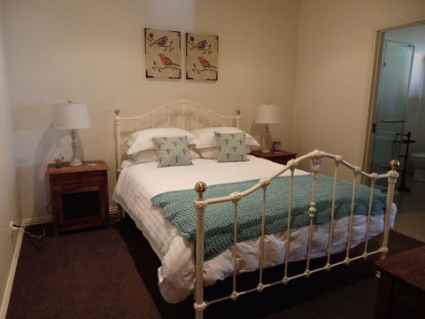 Quartz Cottage - Lismore Accommodation 4