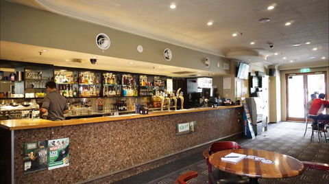 Royal Hotel Ryde - Lismore Accommodation 2