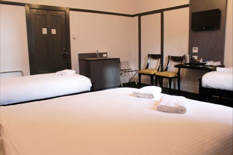 Royal Hotel Ryde - Lismore Accommodation 3