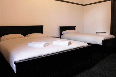 Royal Hotel Ryde - Lismore Accommodation 4