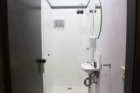 Royal Hotel Ryde - Lismore Accommodation 9