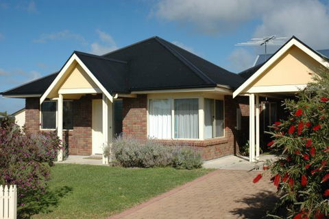 Seashells Apartments Unit 2 - Lismore Accommodation 1