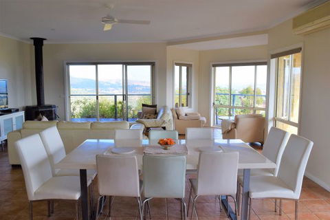 Wild Dog Rise - Lismore Accommodation 2
