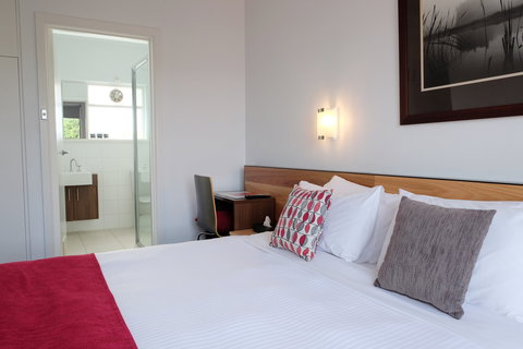 Apartments Of South Yarra - Lismore Accommodation 4