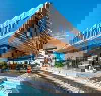 Beach Box - Lismore Accommodation