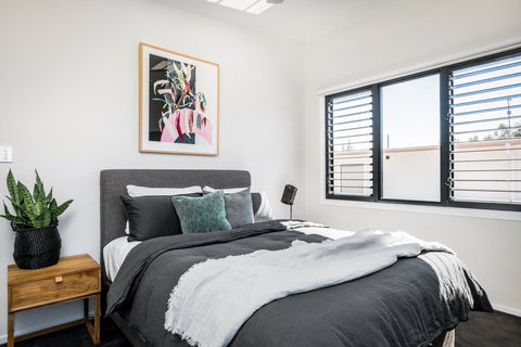Catalina's - Lismore Accommodation 2
