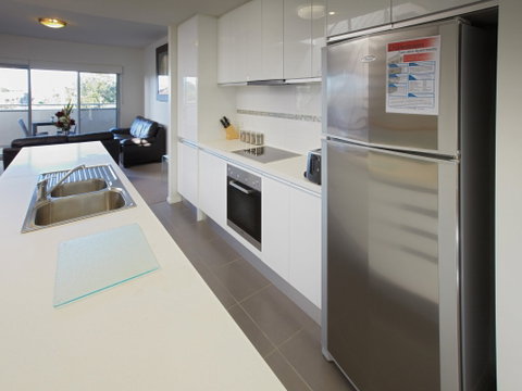 Charlestown Executive Apartments - Lismore Accommodation 1