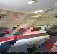 Cowra Crest Motel - Lismore Accommodation