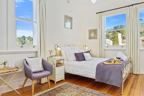 Cygnet Old Bank B&B - Lismore Accommodation 1