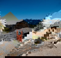 Earthship Ironbank - Lismore Accommodation