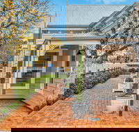 Grandview Accommodation - The Elm Tree Apartments - Lismore Accommodation