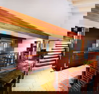 Mcauleys Beach House - Lismore Accommodation