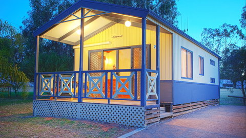 Discovery Parks - Lake Bonney - Lismore Accommodation 0