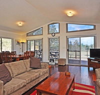 Loxley Cottage - Lismore Accommodation