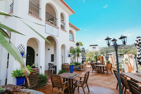 The Med Crescent Head - Lismore Accommodation 2