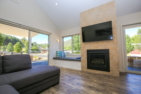Amber Mist Villas - Lismore Accommodation 0