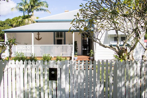 Anchored In Byron - Lismore Accommodation 0