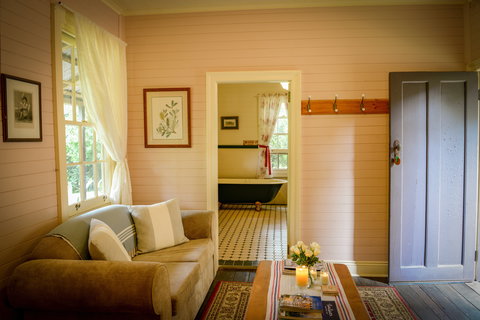 Arcadia Cottages At Cambewarra - Lismore Accommodation 6