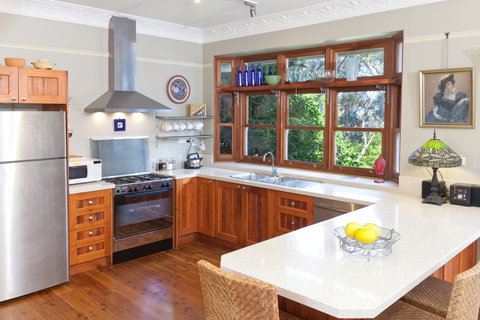 Blue Peace: Blue Mountains Home - Lismore Accommodation 2