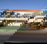 Century 21 SouthCoast Hayman - Lismore Accommodation