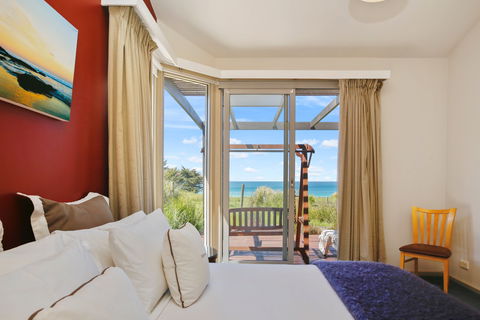 Chocolate Gannets - Lismore Accommodation 6