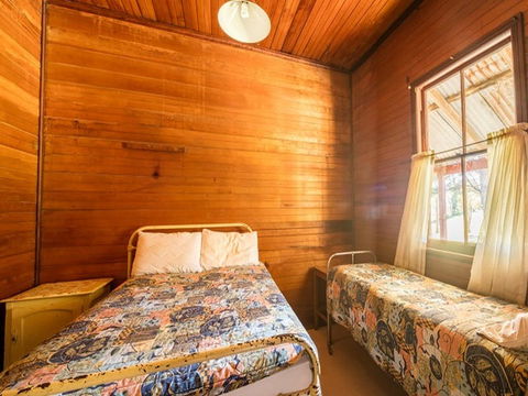 Daffodil Cottage - Lismore Accommodation 6
