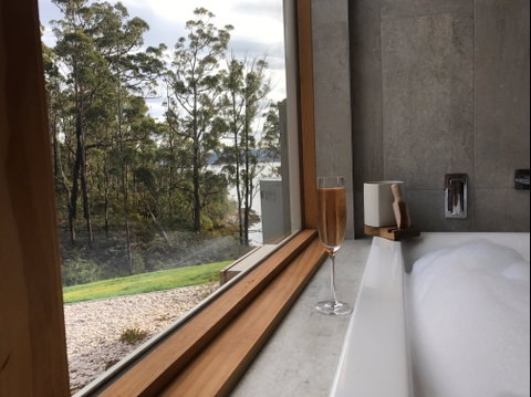 Fair Winds Tasmania - Lismore Accommodation 2